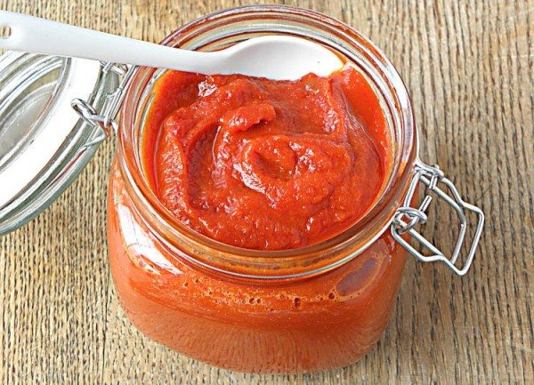  La tomate est idéale pour faire des jus de fruits, du ketchup, du lecho, de la pâte de tomate, diverses sauces